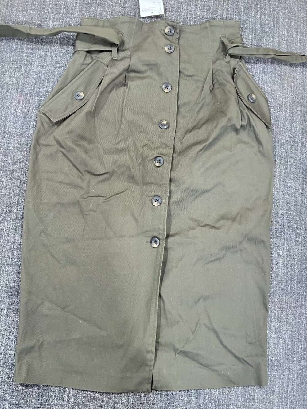 H&M Utility Midi skirt olive green fitted, tie waist cinching. Size US 2 new